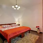 Romantische Mit Weitlaeufigem Garten By Interhome
